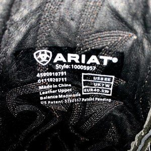 Ariat black pointed squeare toe cowboy boots